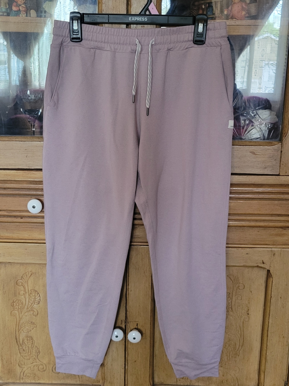 Vuori Buttery Soft Lavender Women's Drawstring Joggers